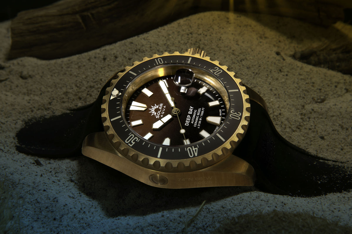 Deep Bay Bronze Black - Silicone Strap